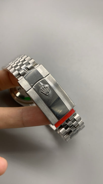 Rolex Datejust 41 126300 Acero Inoxidable Esfera Plateada Oyster (2025)